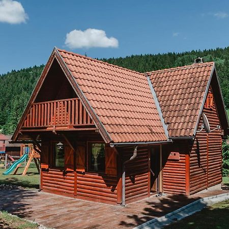 Vila Tijana Mitrovac Buitenkant foto